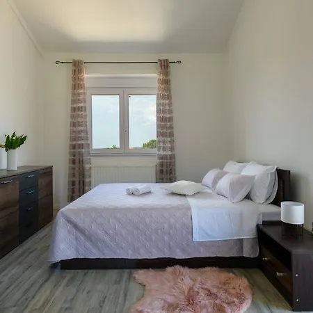 Boky Tatil Evi